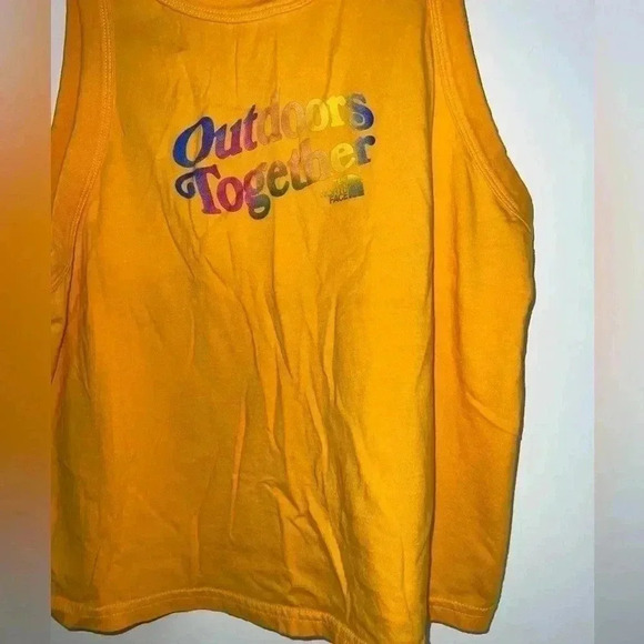 SOLD•• LARGE WOMENS TANK The North Face Women's Pride Tank - Picture 3 of 9